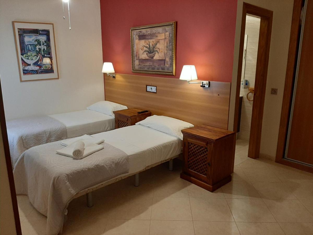 Sotel Valle Guadiaro Pueblo Nuevo de Guadiaro Buitenkant foto