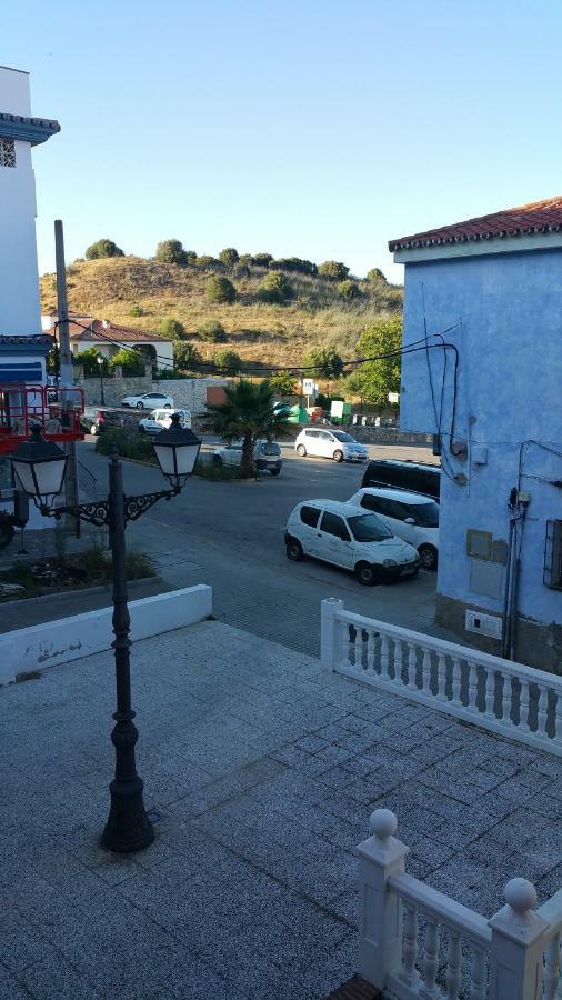 Sotel Valle Guadiaro Pueblo Nuevo de Guadiaro Buitenkant foto