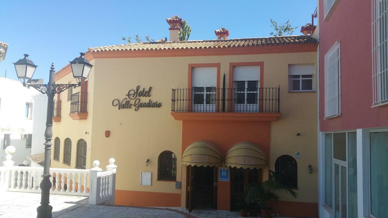 Sotel Valle Guadiaro Pueblo Nuevo de Guadiaro Buitenkant foto